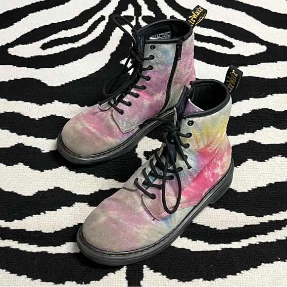 DR. MARTENS 1460 Pascal Suede Lace Up Boot in Tie Dye Size 6 - Picture 3 of 10